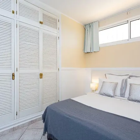 2 Bedrooms Flat In Sol Apartment *