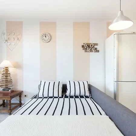 2 Bedrooms Flat In Sol Apartment